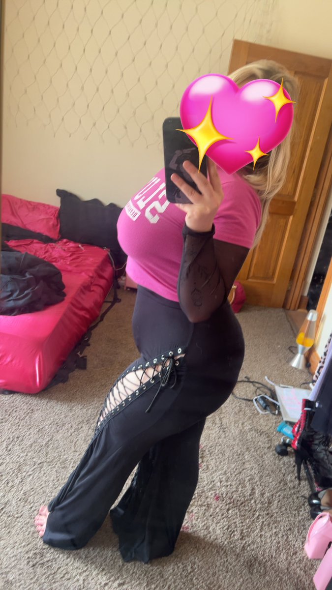 bambi ₊˚⊹♡ tweet media