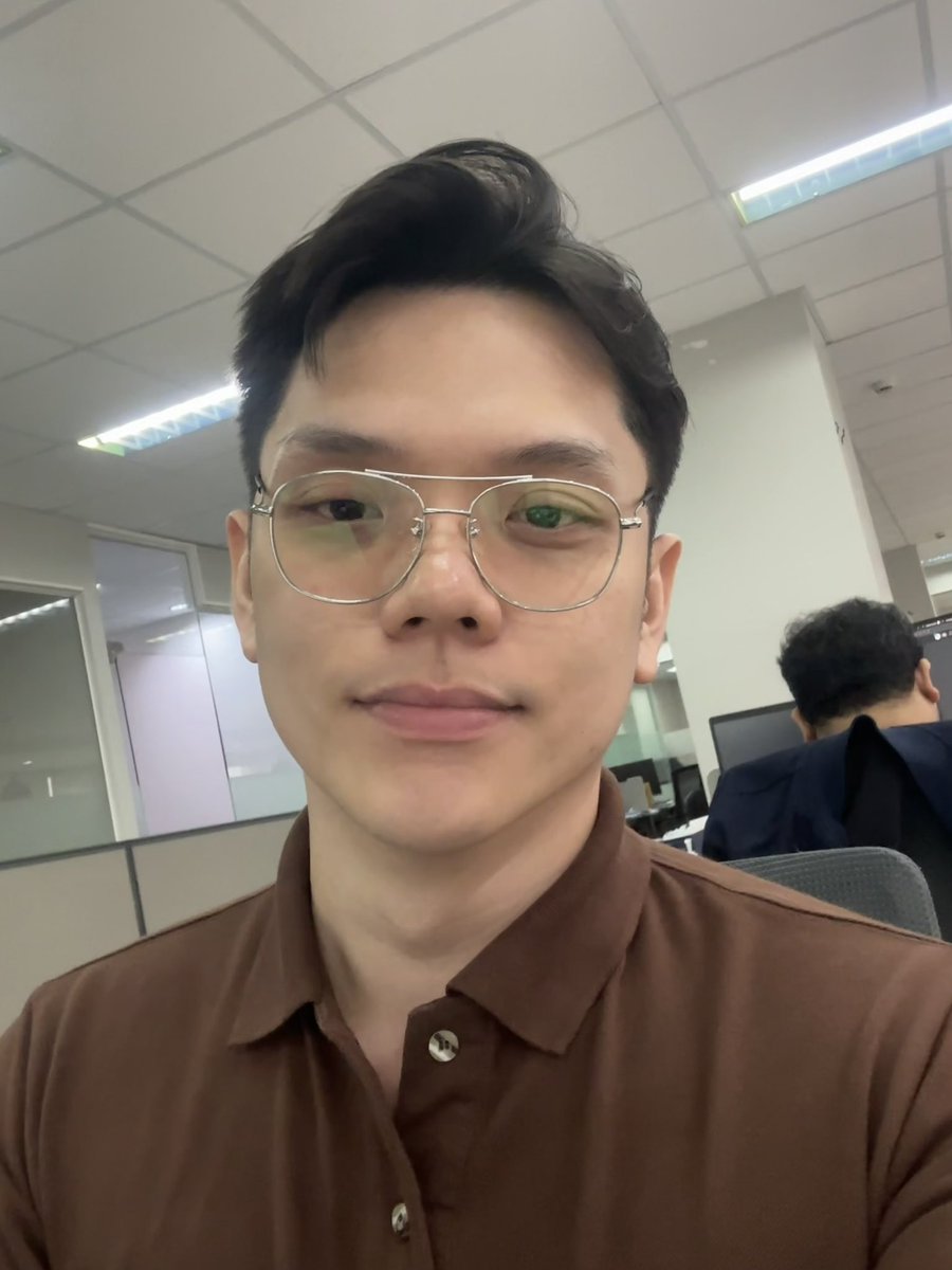 julescifer tweet media