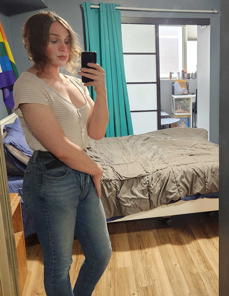 Haus of Decline tweet media