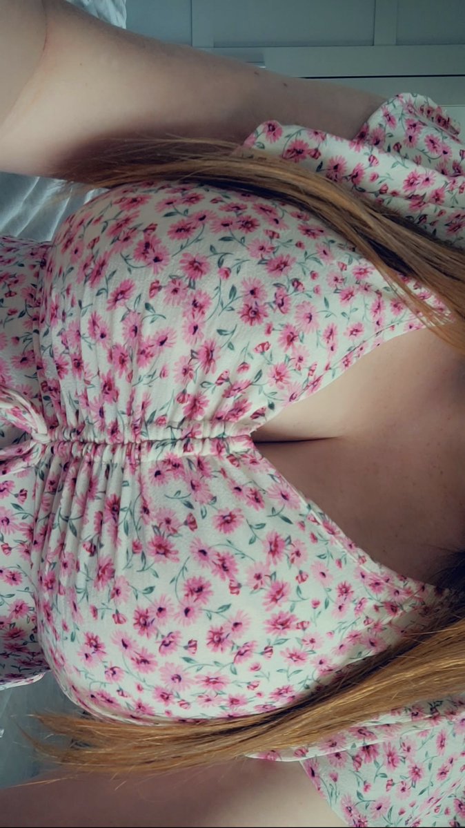 Jennyred 🦊 tweet media