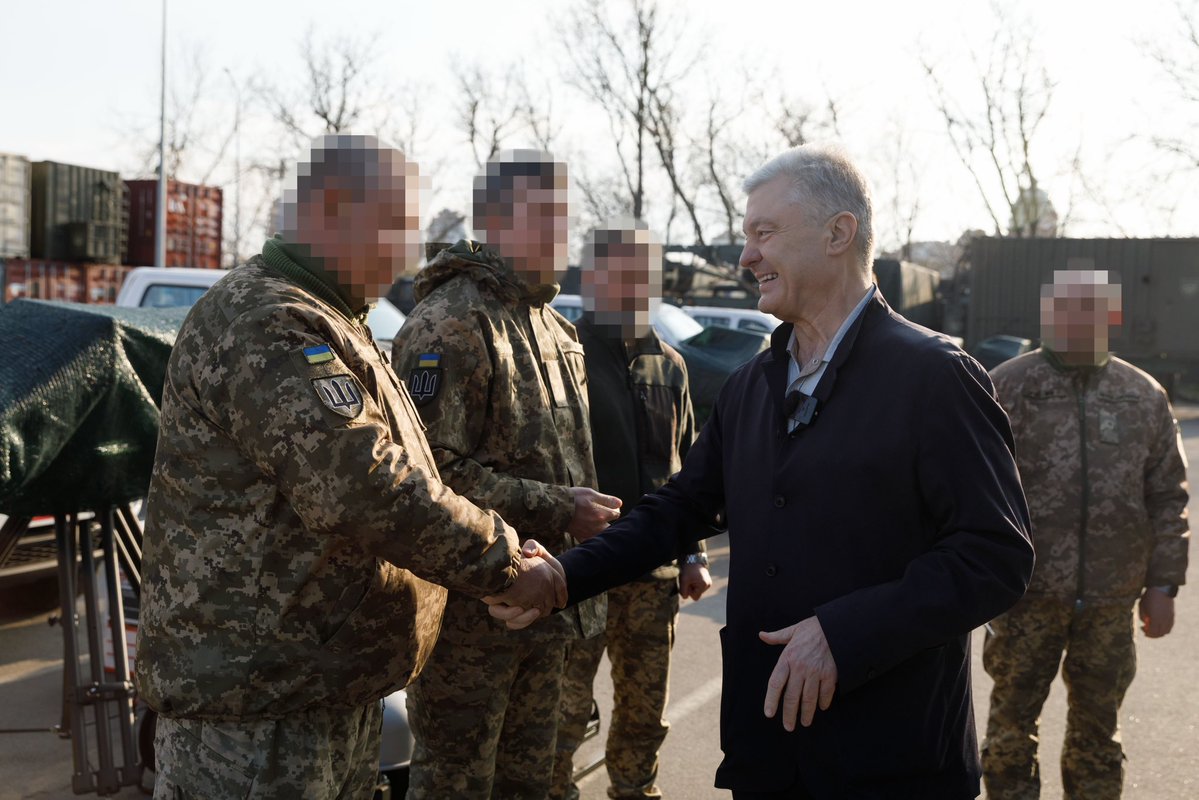 Петро Порошенко tweet media