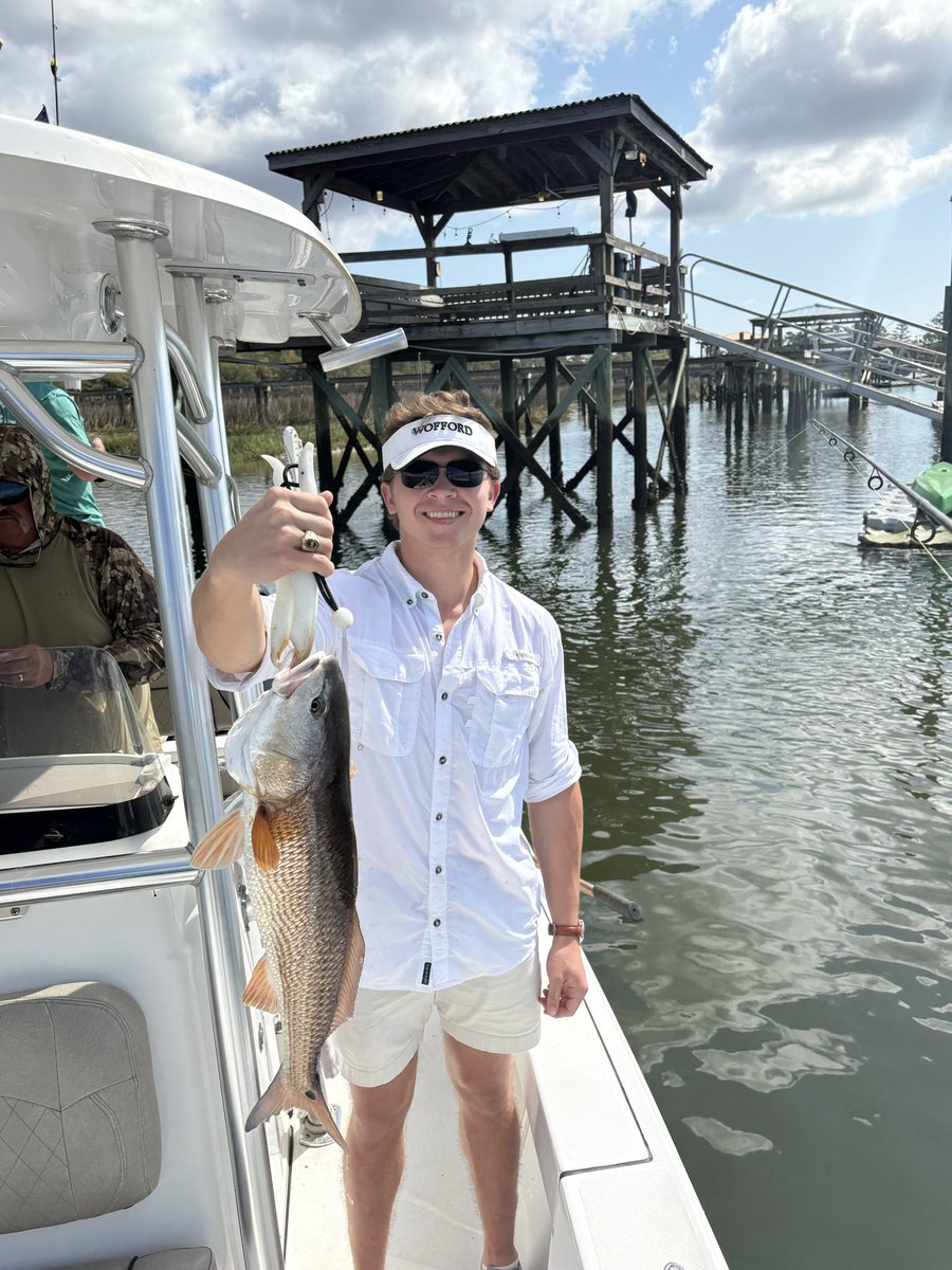 REFINEDFB's tweet photo. Awesome day on the water with the boys!!!  3 generations with fish on the line!  Appreciate @charlie97910730 for another great trip. https://t.co/k4nnuHsqu3