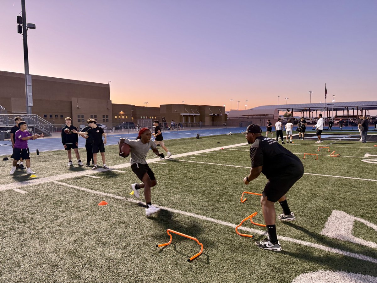 Estrella Foothills Football tweet media