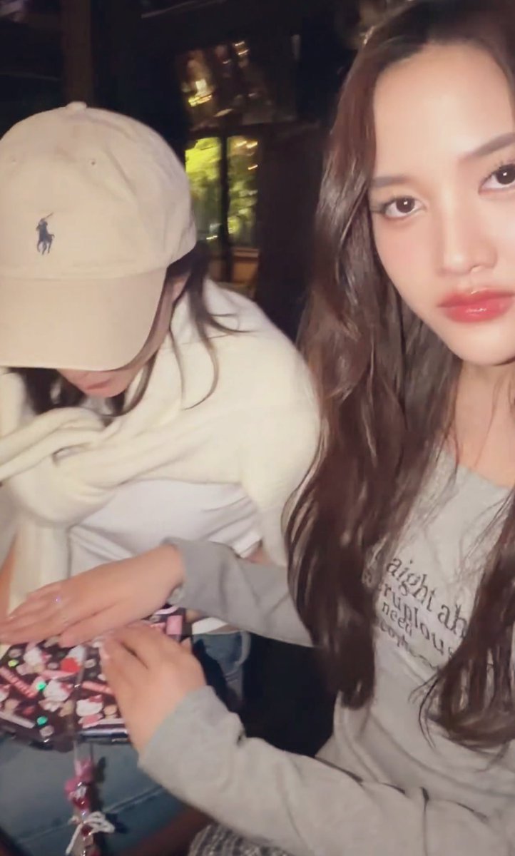 Por ✌🏻 tweet media