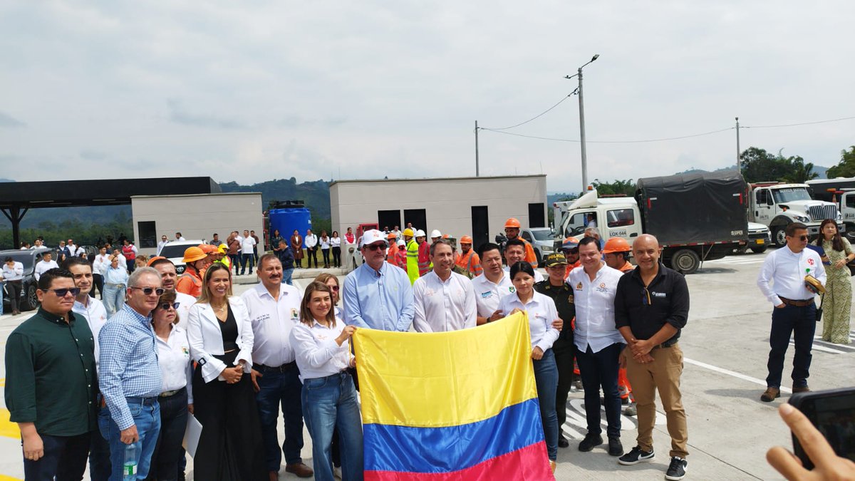 Cámara de Comercio del Huila tweet media