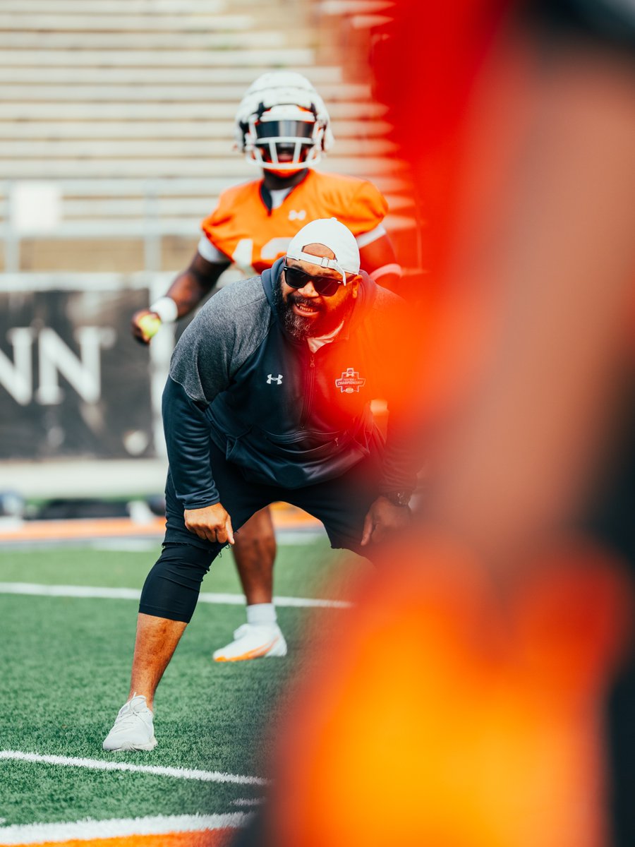 Sam Houston Football tweet media