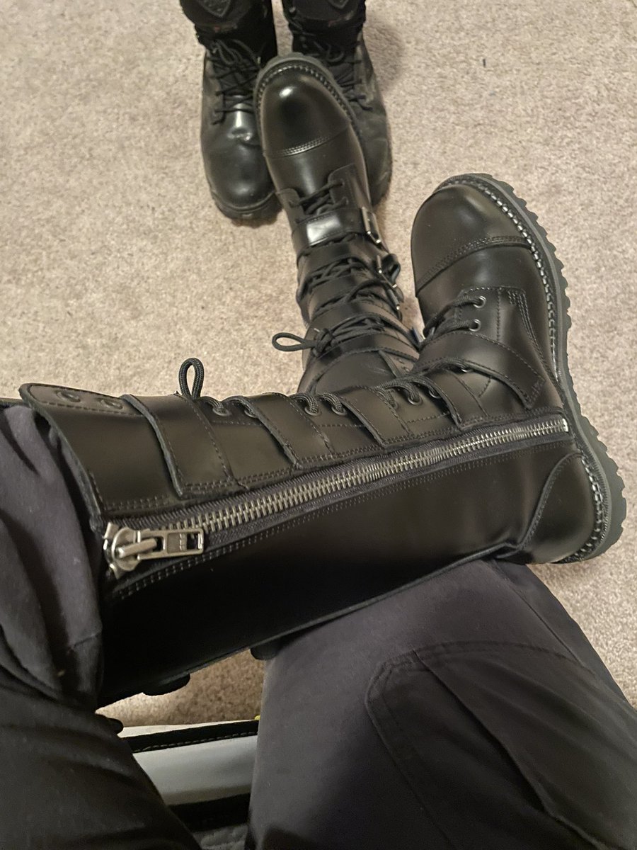 Shikotsu93 tweet media