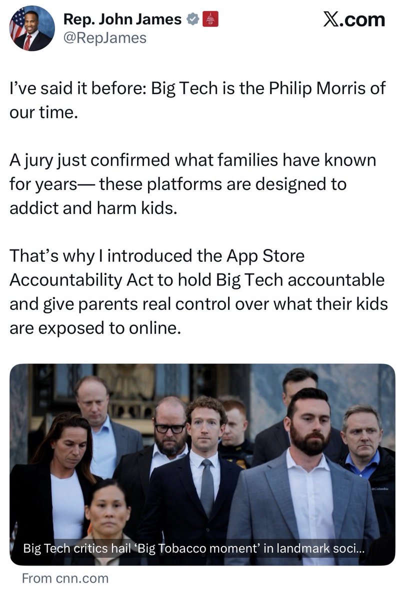 Taylor Lorenz tweet media