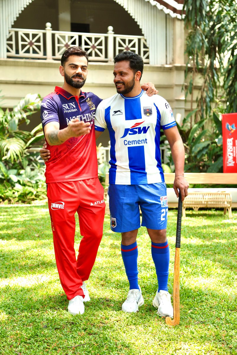 TheKhelIndia's tweet photo. Virat Kohli × Harmanpreet Singh ✨ https://t.co/ssYLvlpYYd