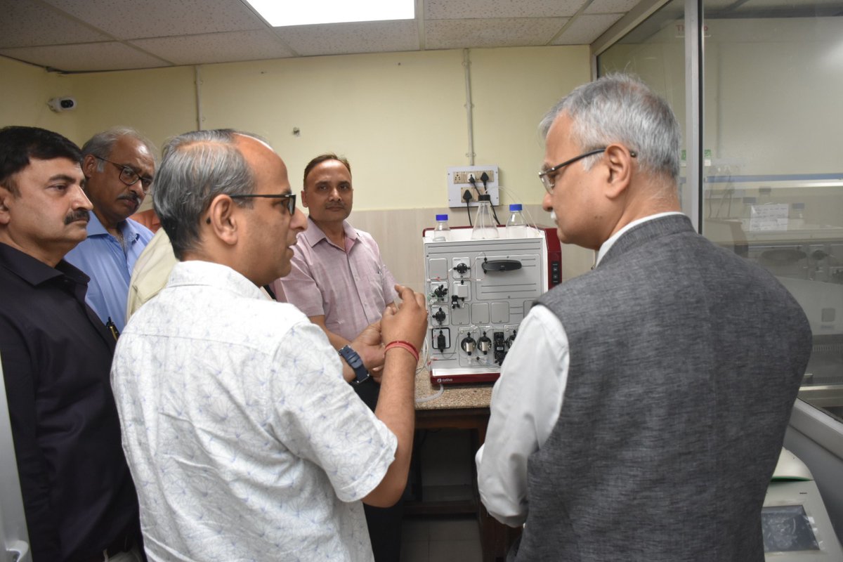 BHU Official tweet media