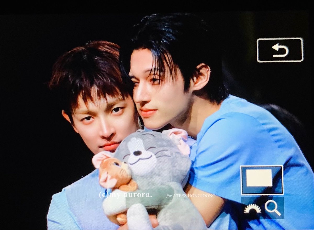 𝗺𝘆 𝗮𝘂𝗿𝗼𝗿𝗮. tweet media