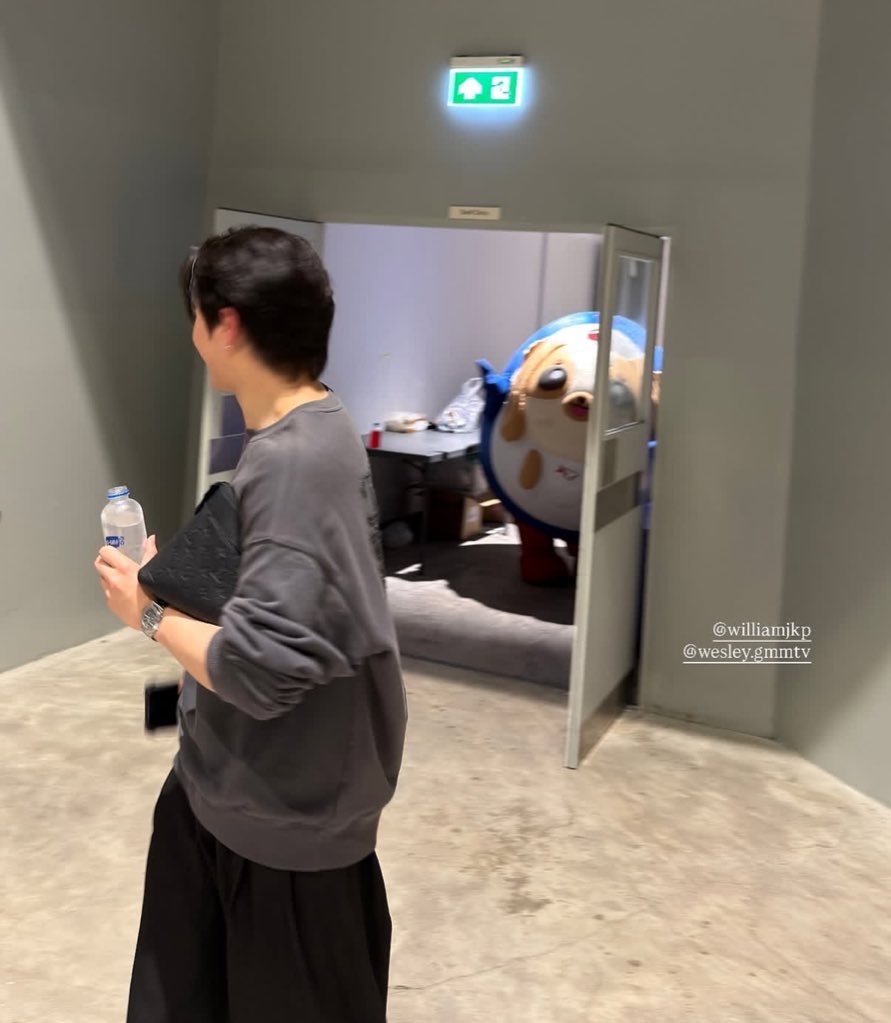 ^ྀི มอเอ ₂ tweet media