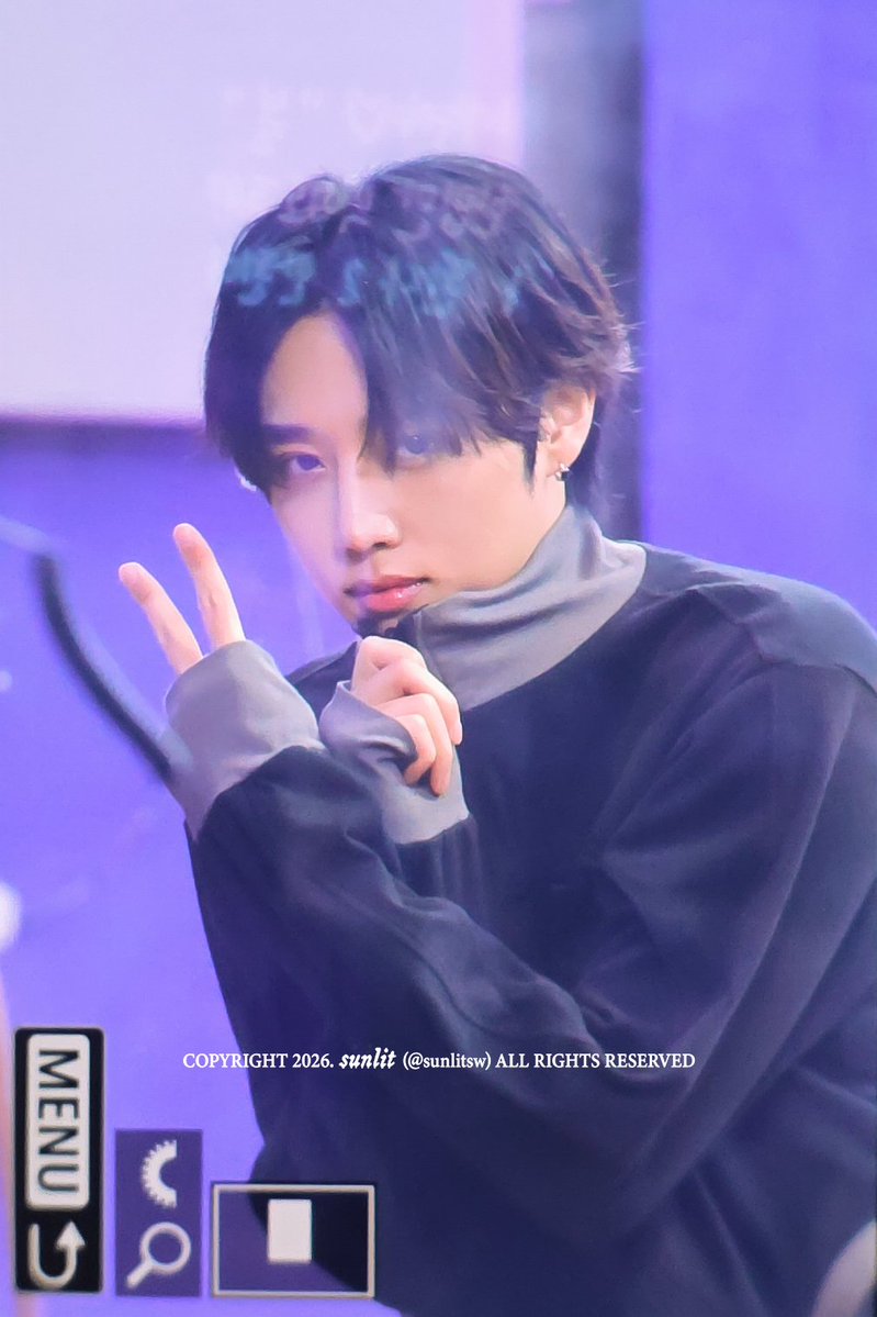 𝐬𝐮𝐧𝐥𝐢𝐭 tweet media