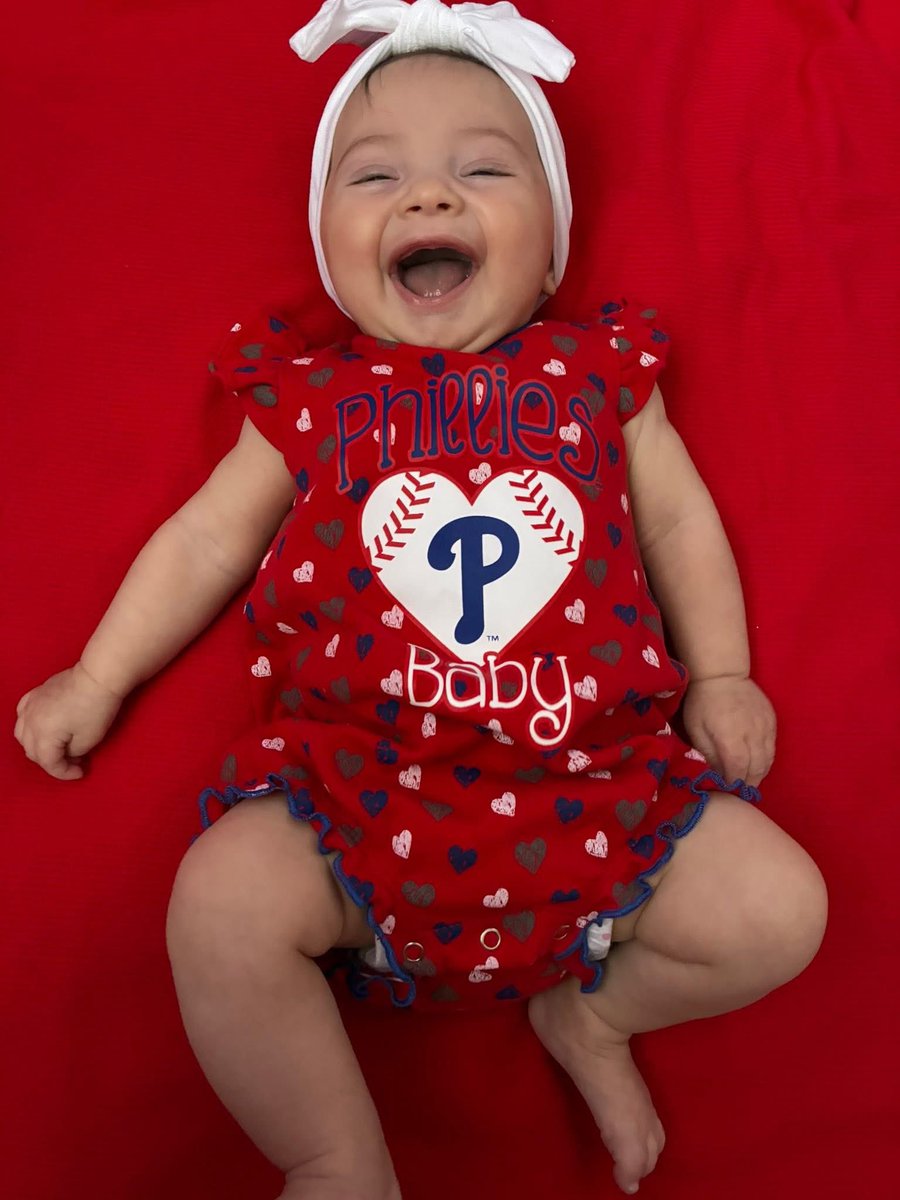 Theresa Santana tweet media