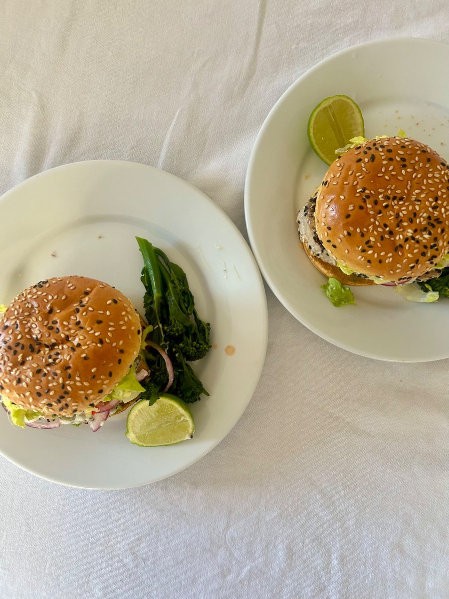 ꩜ fiona * ੈ✩ tweet media