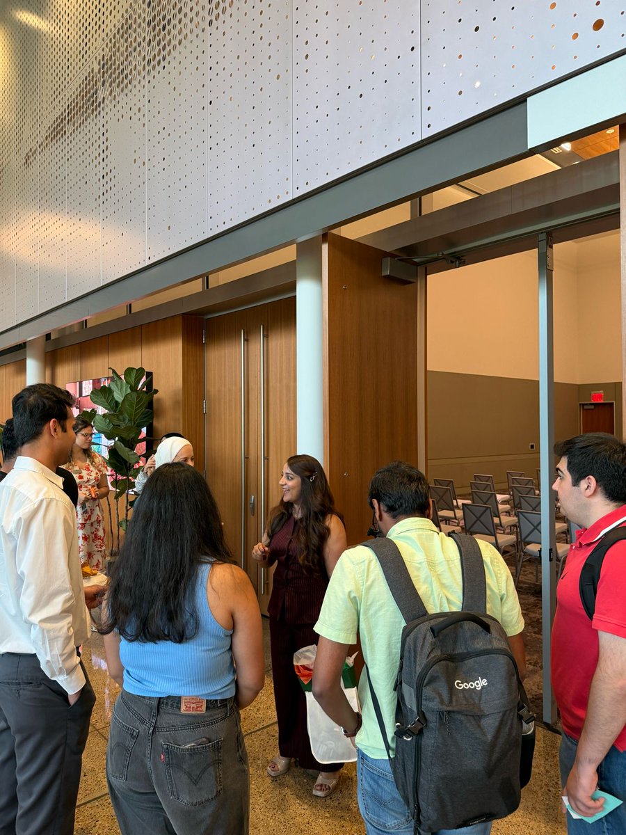 Roshni Chellani tweet media