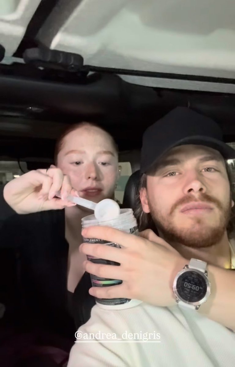 Aquilitas Virales 𖤓☽ tweet media