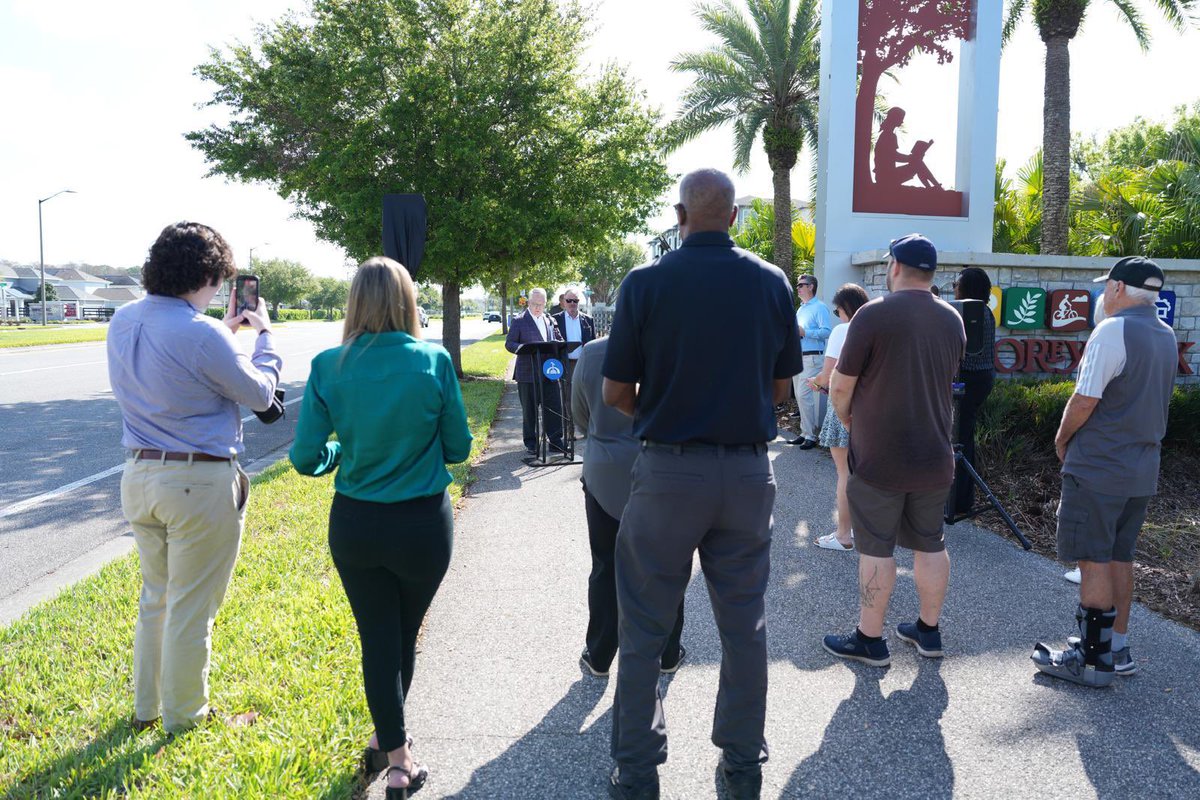 Orlando Police tweet media