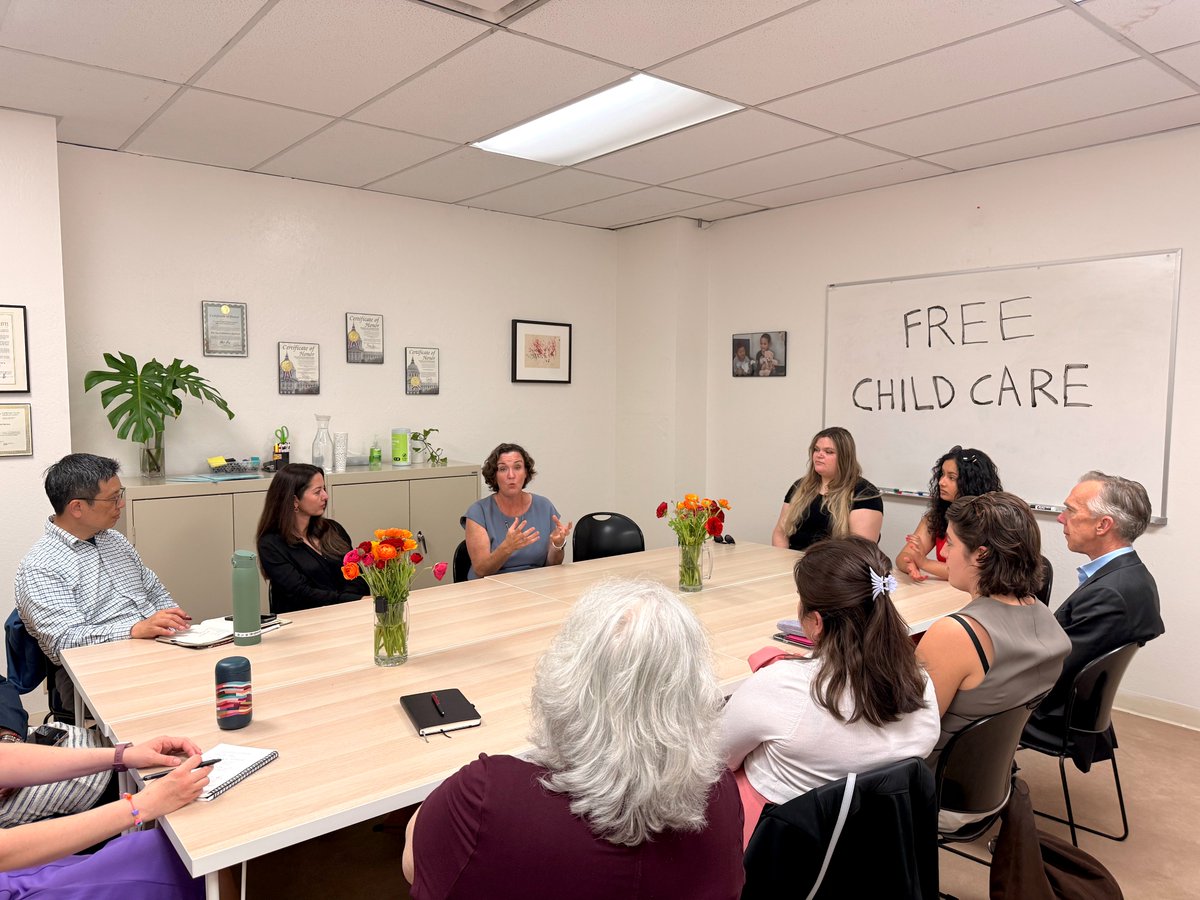 Katie Porter tweet media