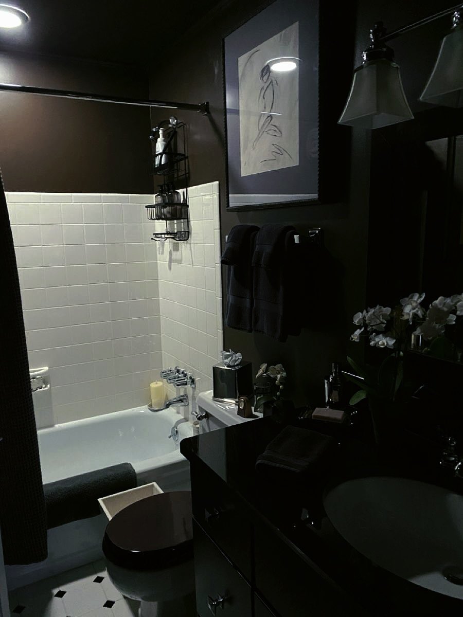 sisterwife kiara 🍎 tweet media