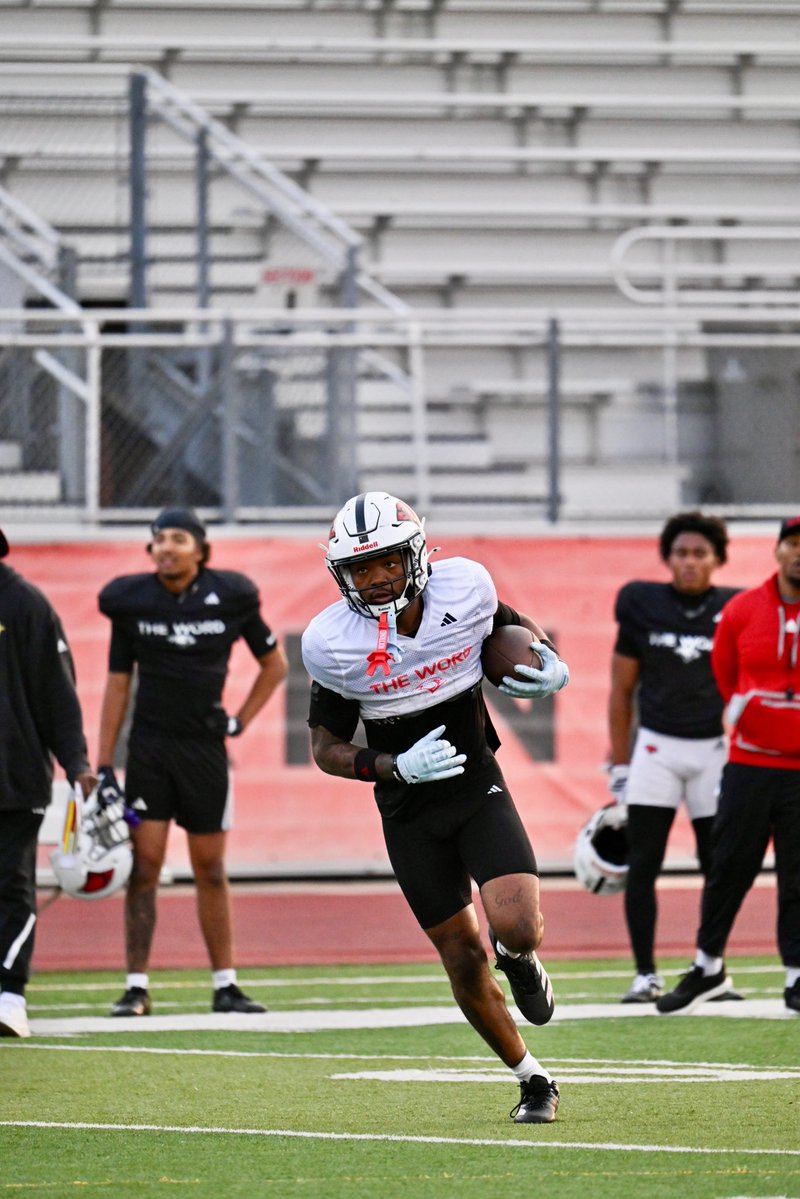 UIW Football tweet media