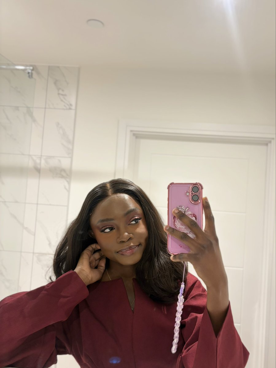 Olúwabùsáyọ̀mi💕 tweet media