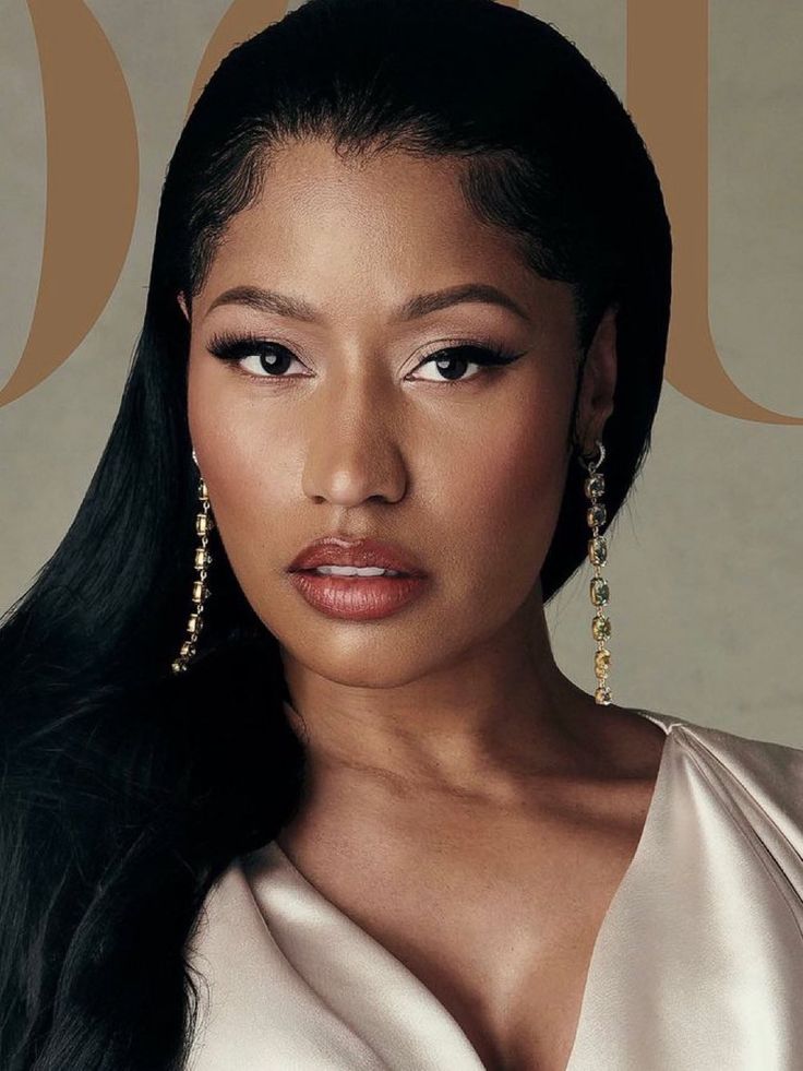 Nicki4orever's tweet photo. 100+ Billboard Hot 100 entries. Diamond certifications. Sold out arenas worldwide. The "other" girls are fighting for a viral clip while Nicki Minaj is fighting for history! 💅📈 #NickiMinaj #QueenOfRap #StatCheck Queennnn♥️♥️♥️♥️♥️🩷🩷🩷🩷🩷 https://t.co/drWCkQPQPb