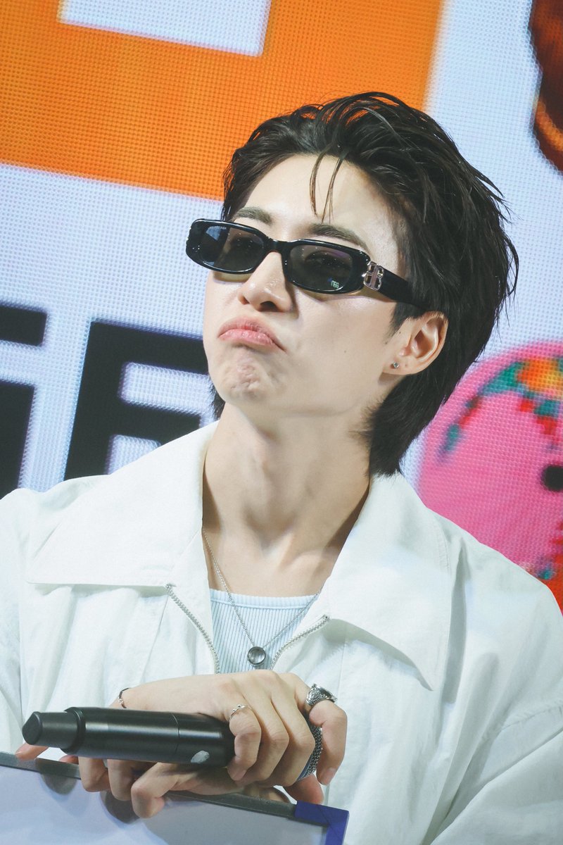 JungSpace tweet media