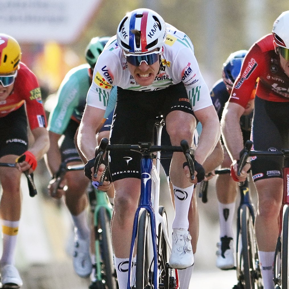 INEOS Grenadiers tweet media