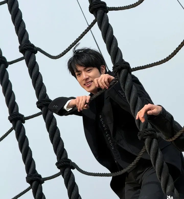 Jinnie'sgirl⁷⊙⊝⊜💜 tweet media