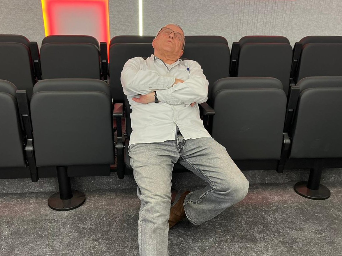 VERSIÓ RAC1 tweet media