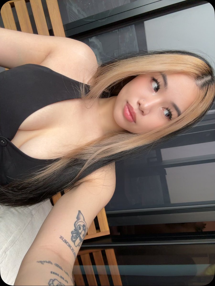 kimmy 🦋 tweet media