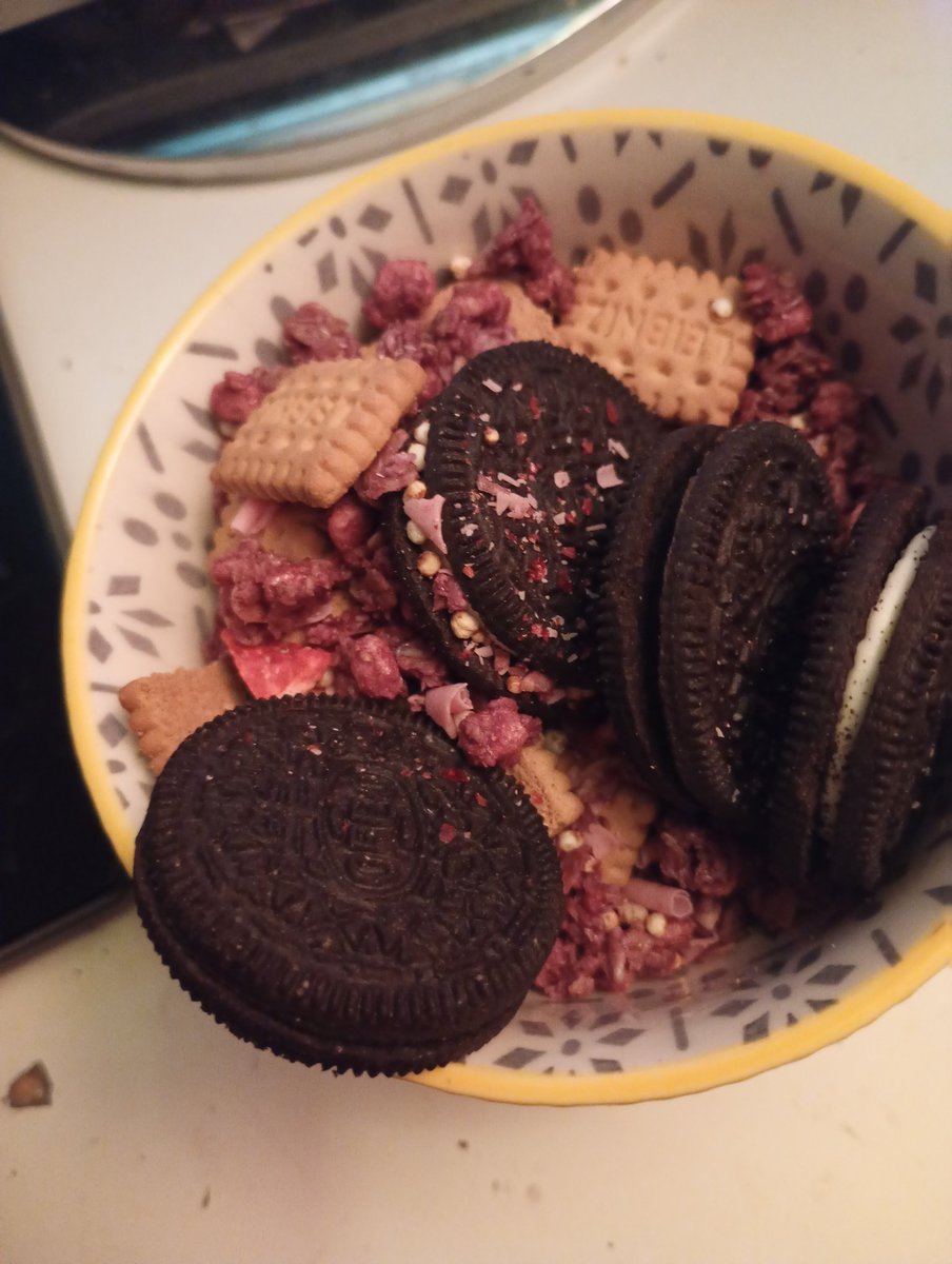 mimiz ૮ › 𖥦 ‹ ྀིა tweet media