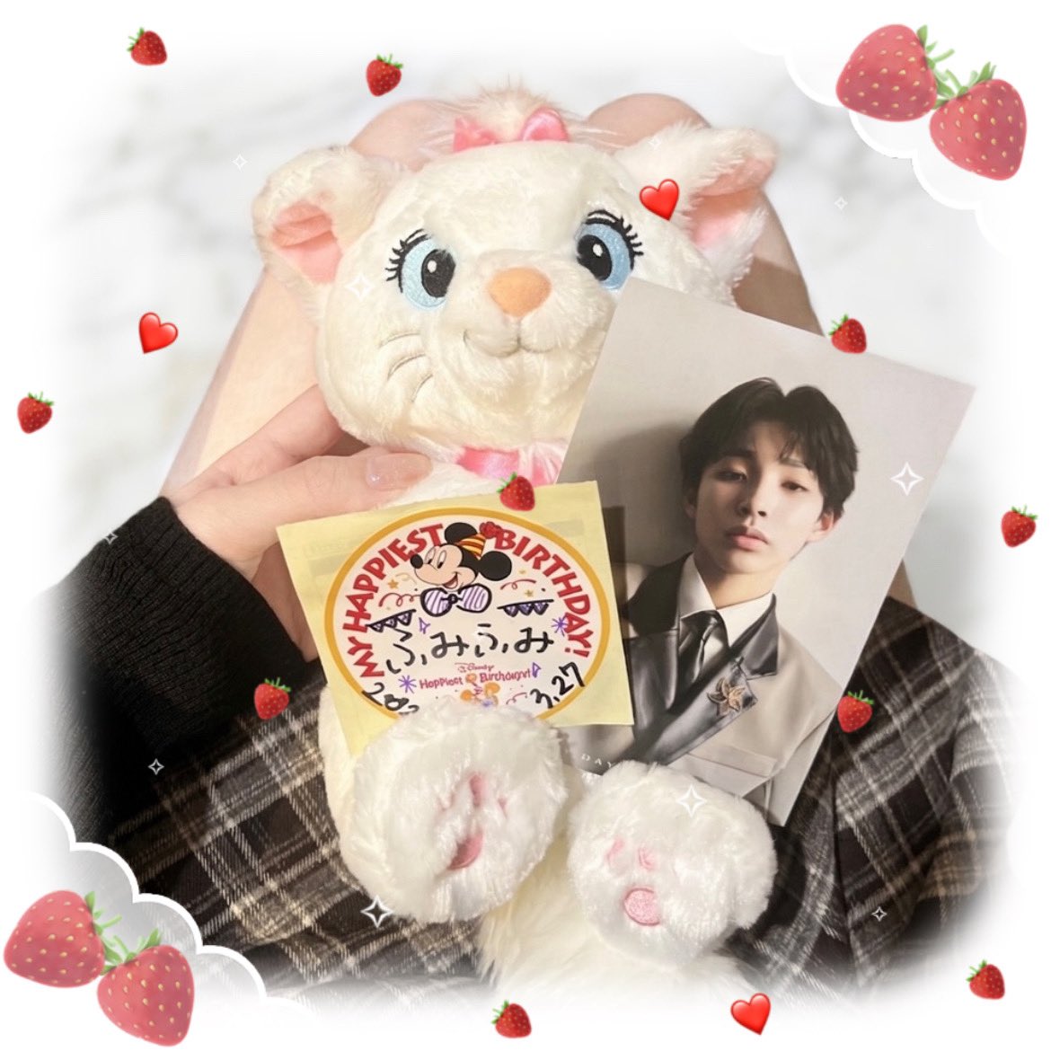 2323🍓 tweet media