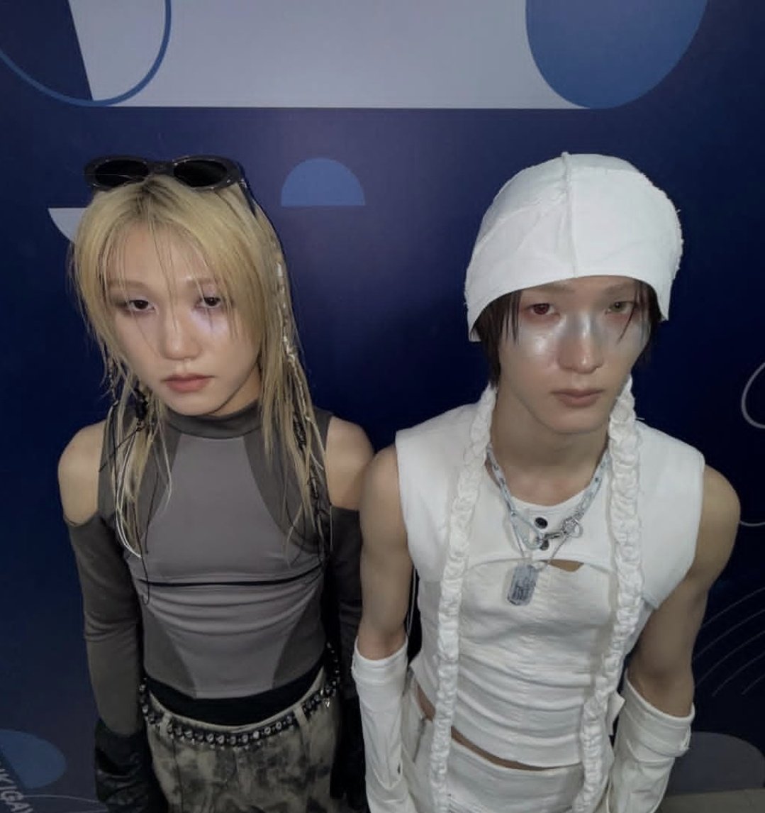 gigi☆ is UNIQUE!!! tweet media