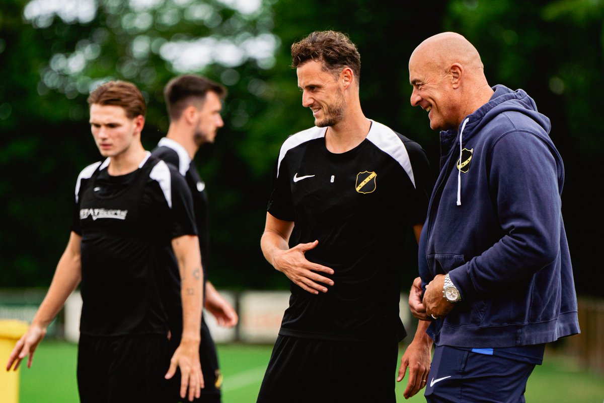 Joost Blaauwhof tweet media