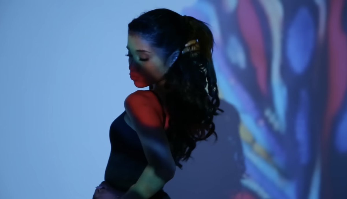 Ariana Grande Arabia tweet media