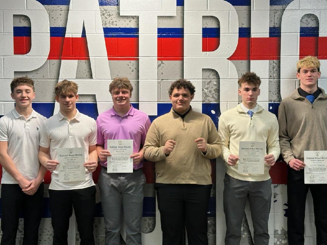 WPFOOTBALLTWBAI's tweet photo. National Honor Society!
TWBAI!! Missing from the photo was Nate Hodge. https://t.co/yqqJblBcQO