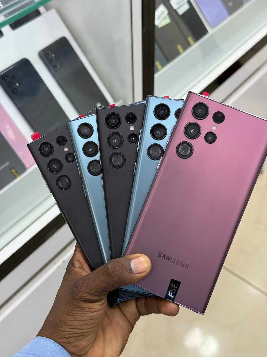 Skylark's Place Gadgets 💉📱 tweet media