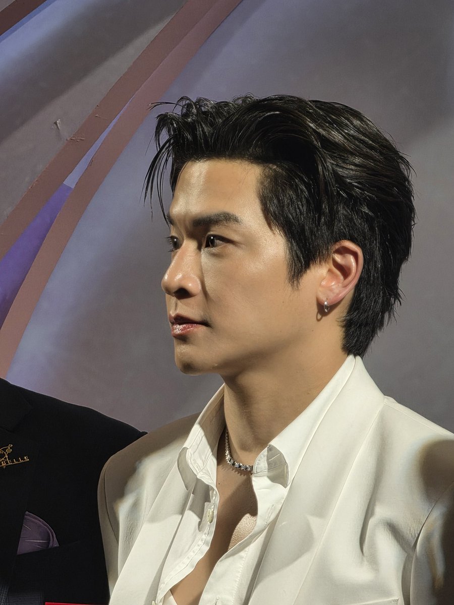 Angacct37's tweet photo. @marchutavuth Brand Ambassador คนแรกของ Collaju,,, หล่อใสออร่าพุ่ง ดูแลตัวเองให้ดีคุณก็จะดูแลคนอื่นได้ดีเช่นกัน... คนอะไรเข้าป่าแต่ยังดูดีมากเวอร์ 💙💙💙 #Collaju1stpresenterxMarchu
#COLLAJUXMARCHU
#marchutavuth https://t.co/dDAqd2Ja1d