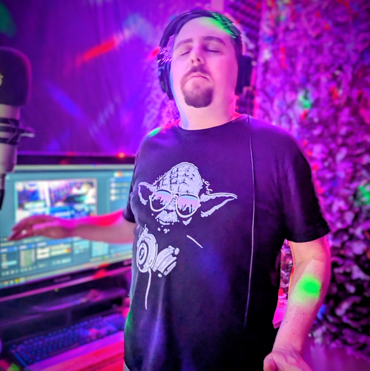 ChillyDDJ tweet media