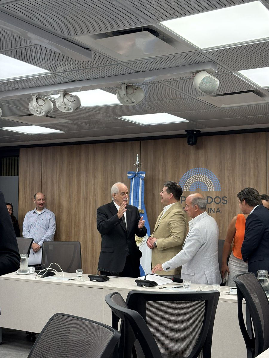 César Treffinger tweet media