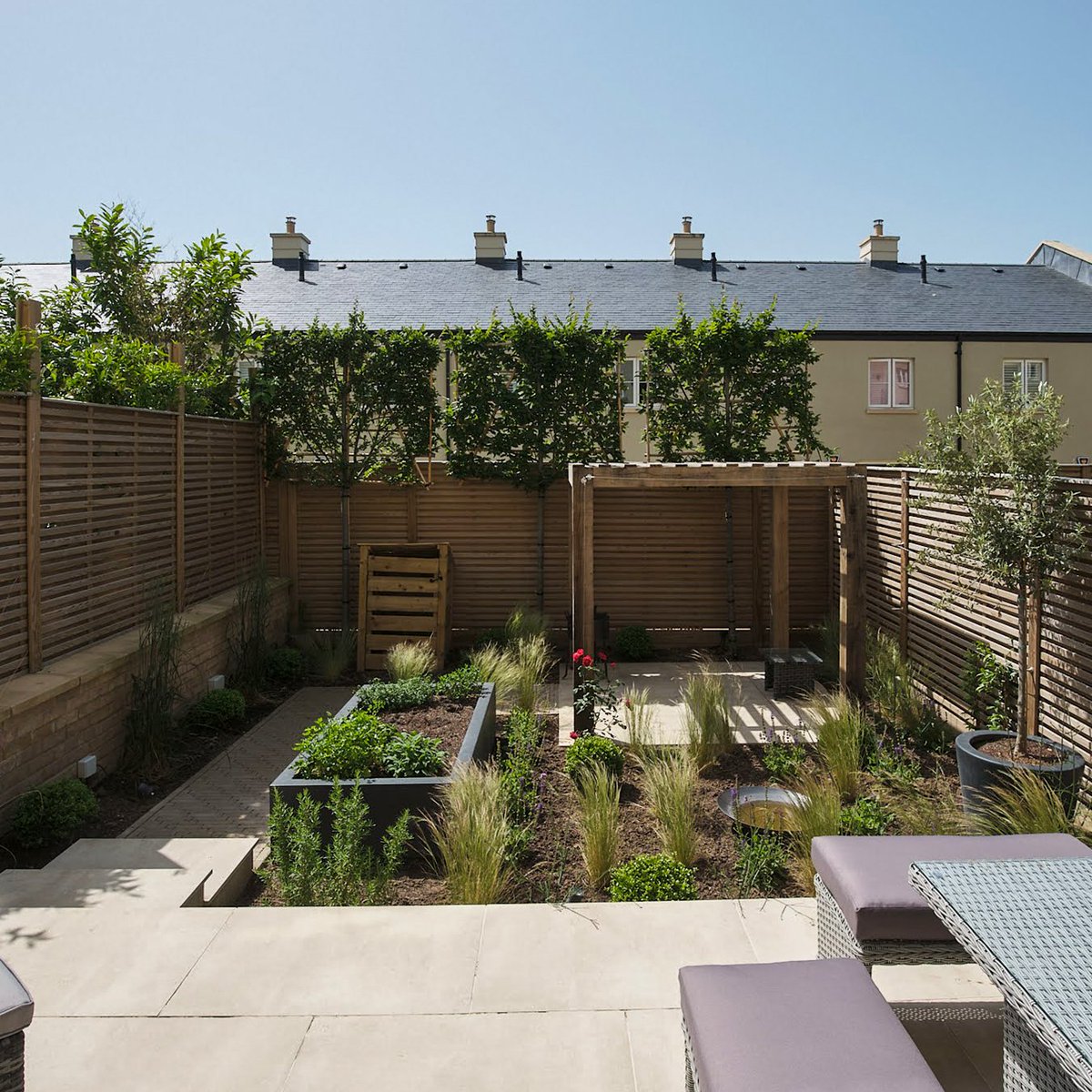 Jacksons Fencing tweet media