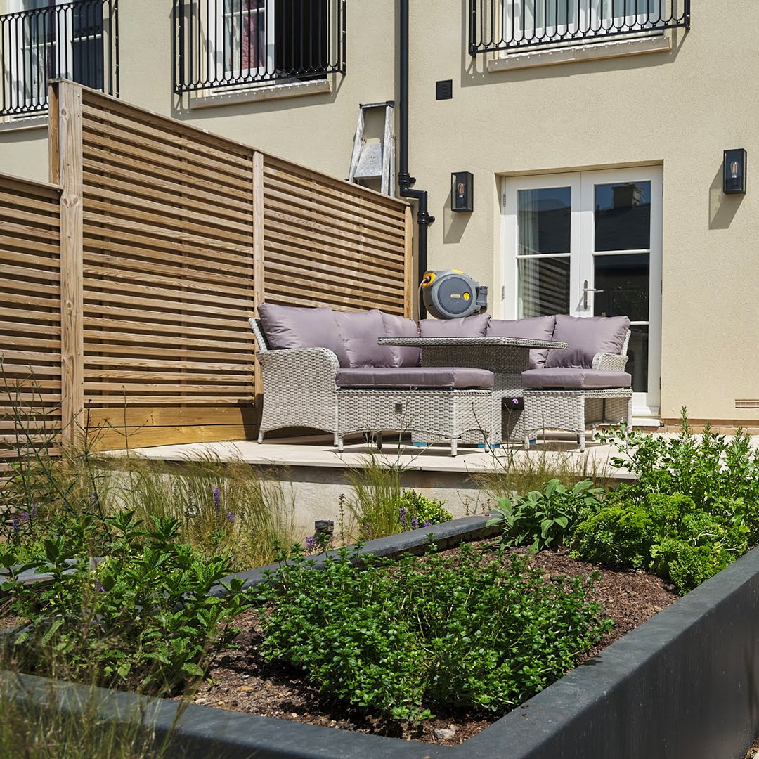 Jacksons Fencing tweet media