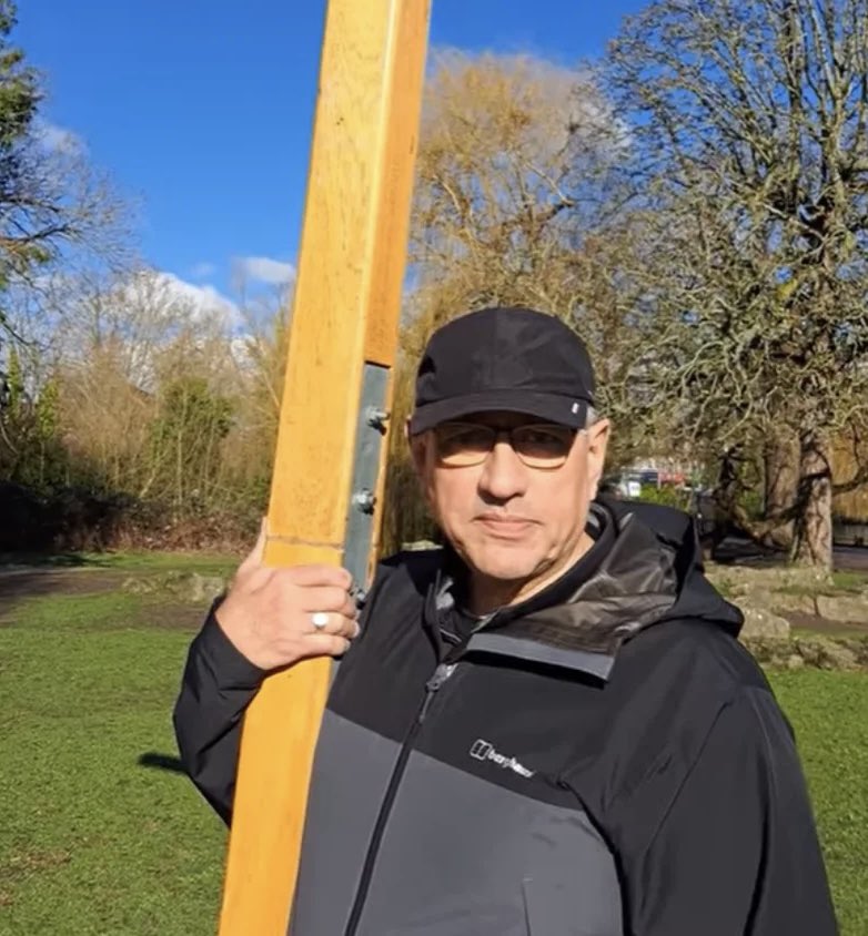 Benonwine tweet media