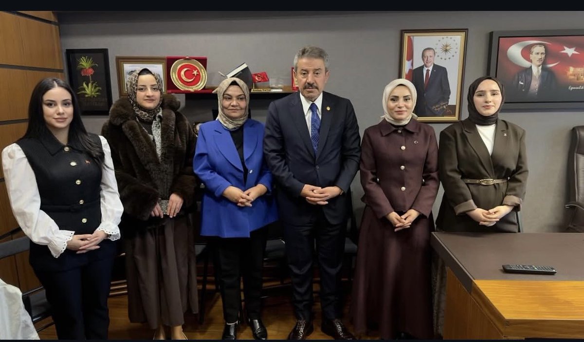 esrasven's tweet photo. 📍Ankara TBMM

Şırnak Milletvekilimiz Sayın Arslan Tatar’ı ziyaret ederek verimli bir istişare gerçekleştirdik.
Memleketimize olan hassasiyeti, çözüm odaklı yaklaşımı ve güçlü duruşuyla her zaman yanımızda olan kıymetli vekilimize teşekkür ediyoruz. https://t.co/lfB4GQTm0g