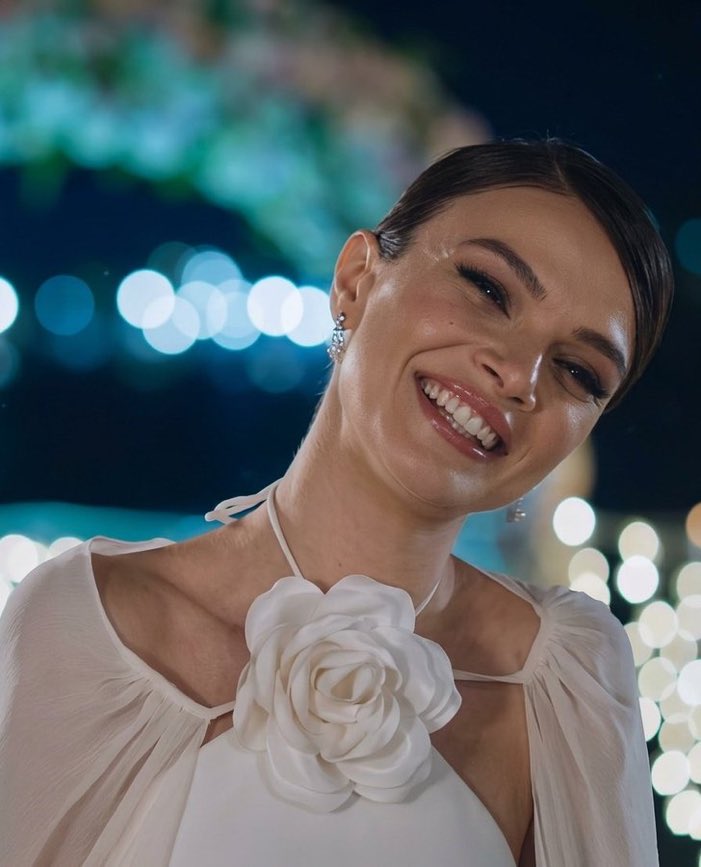 miu 𝄞 tweet media