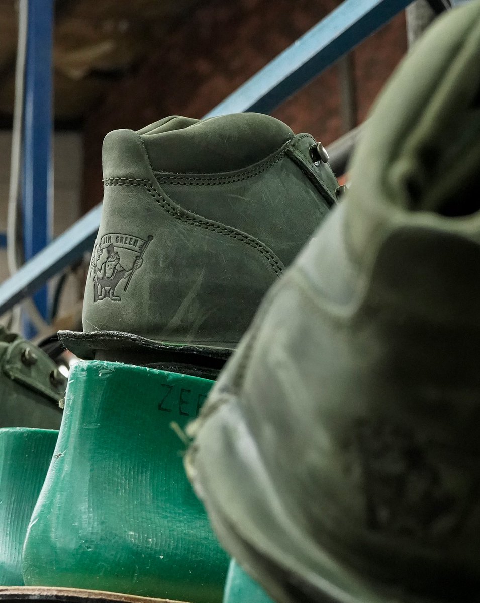 Jim Green Footwear 🐸 tweet media