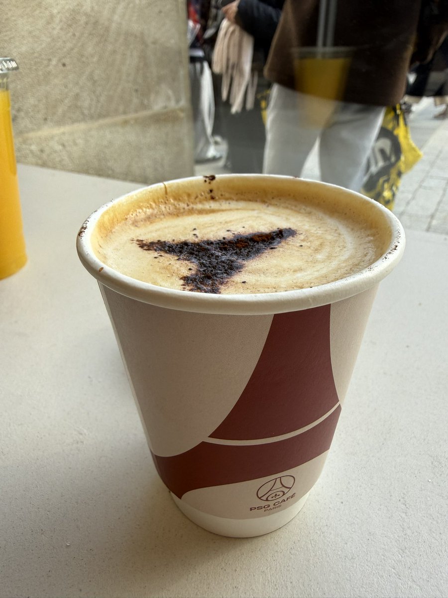 Ktlino 🇨🇷 tweet media