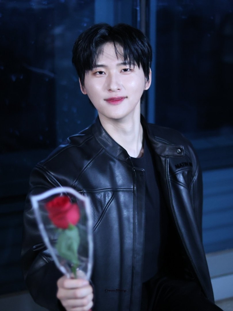 슈빵🍞 tweet media